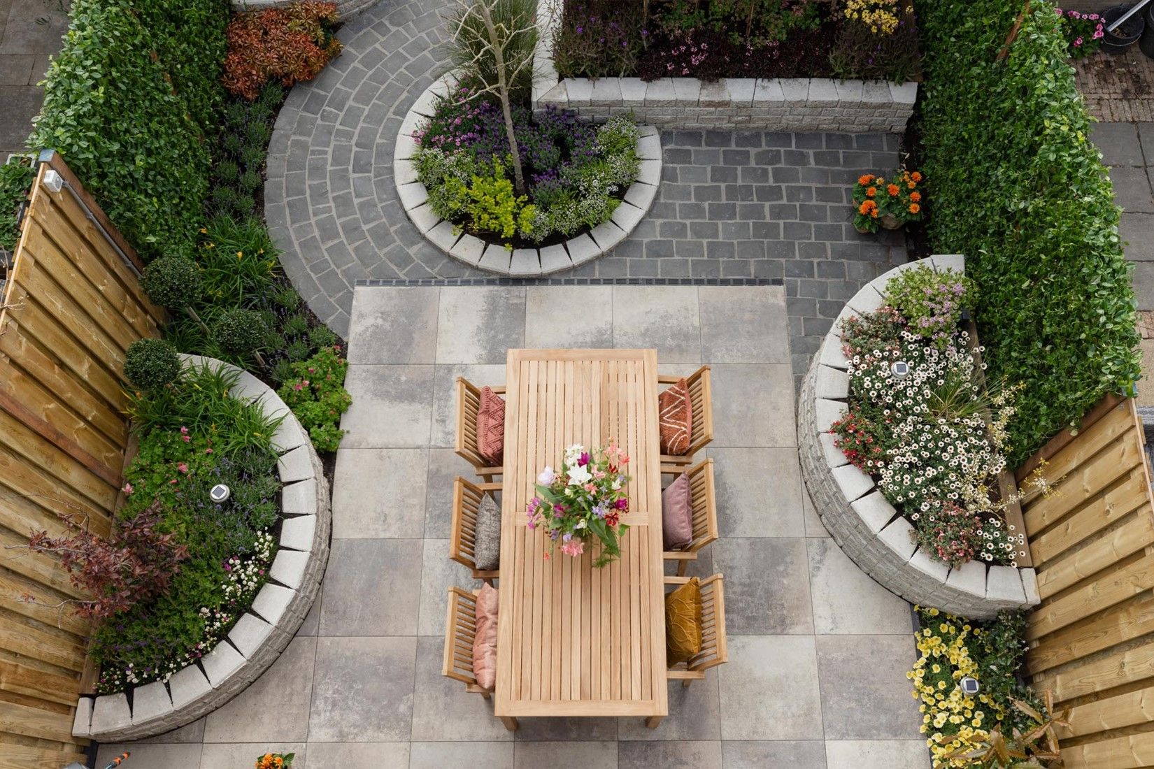 Infinity Stones 60x60x4cm sandblast